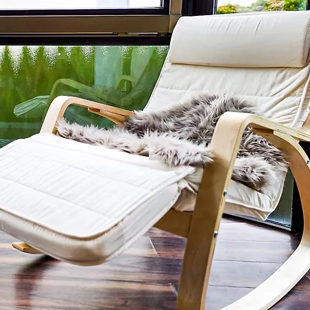 Cosy-apartment - Glazed Balkony & Carport, 70m2 Pforzheim