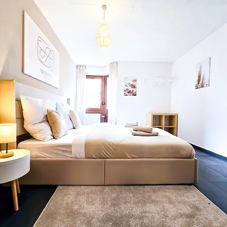 Apartmán Cosy-apartment - Glazed Balkony & Carport, 70m2 Pforzheim