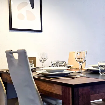 Cosy-apartment - Glazed Balkony&carport, 70m2