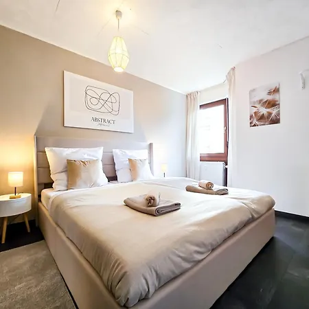 Apartmán Cosy-apartment - Glazed Balkony & Carport, 70m2